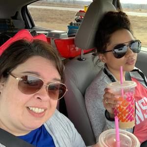 Meet your Posher, Robyn